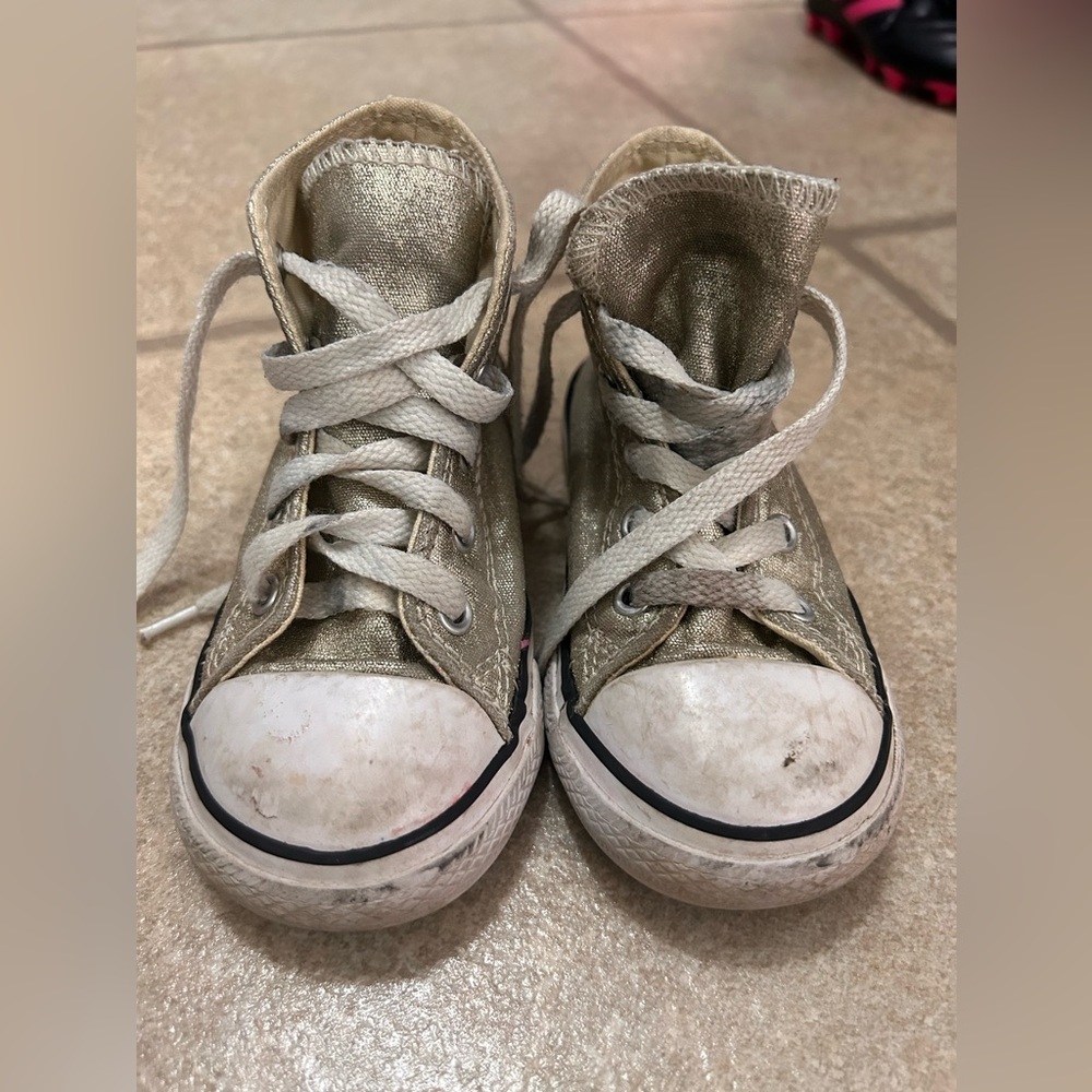 Converse